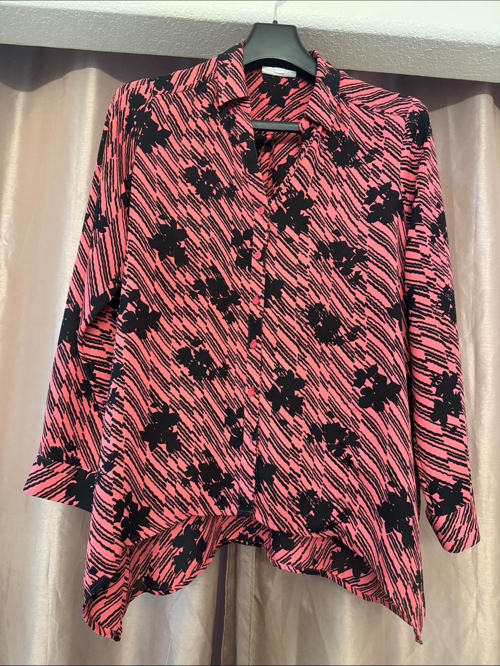 Dana Buchman Pink and Black Floral Stripe Button-Front Blouse